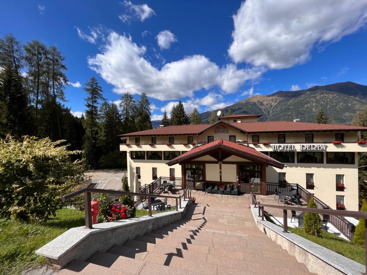 Hotel Derby Folgarida Esterno foto
