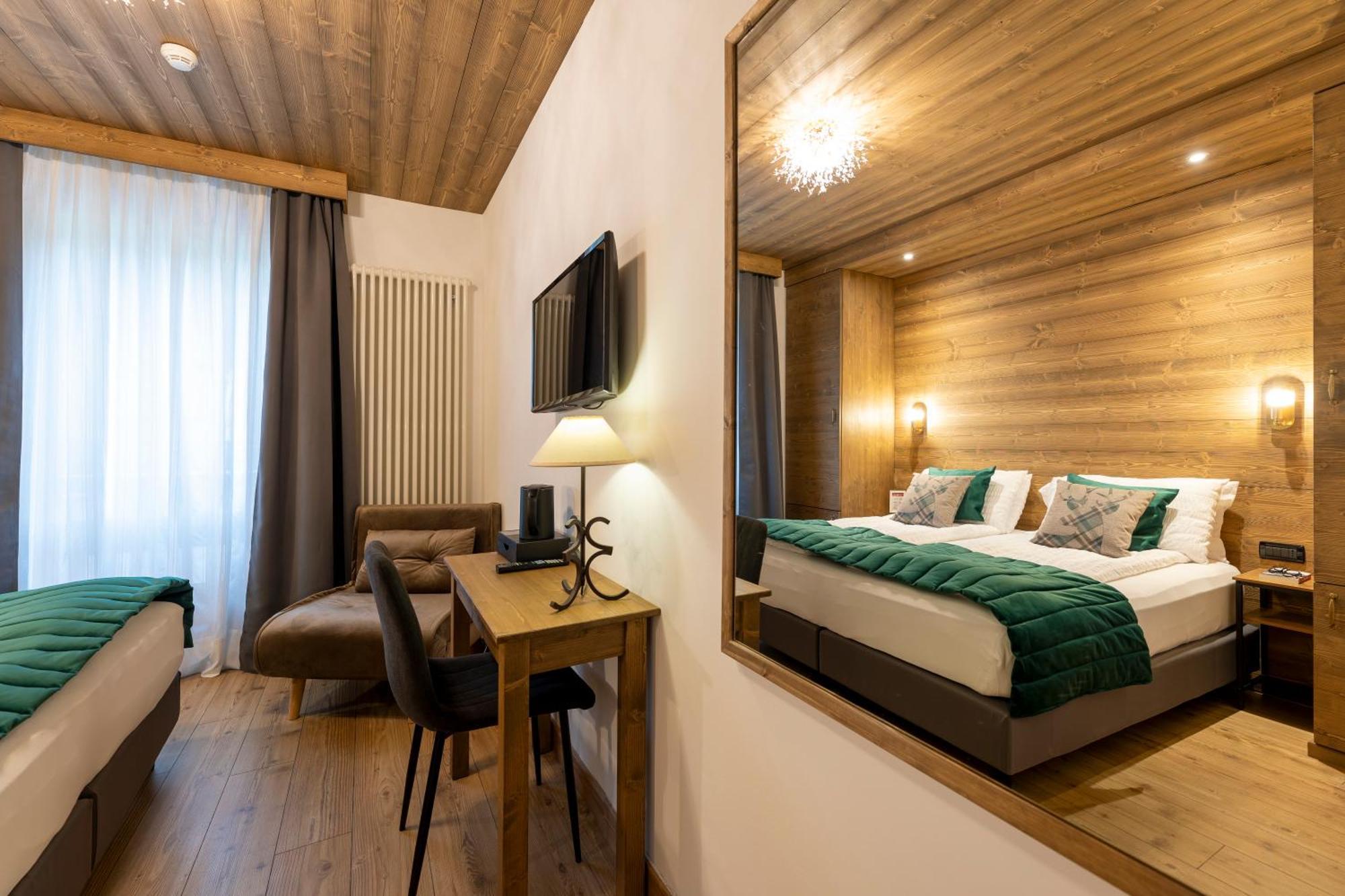 Hotel Derby Folgarida Esterno foto